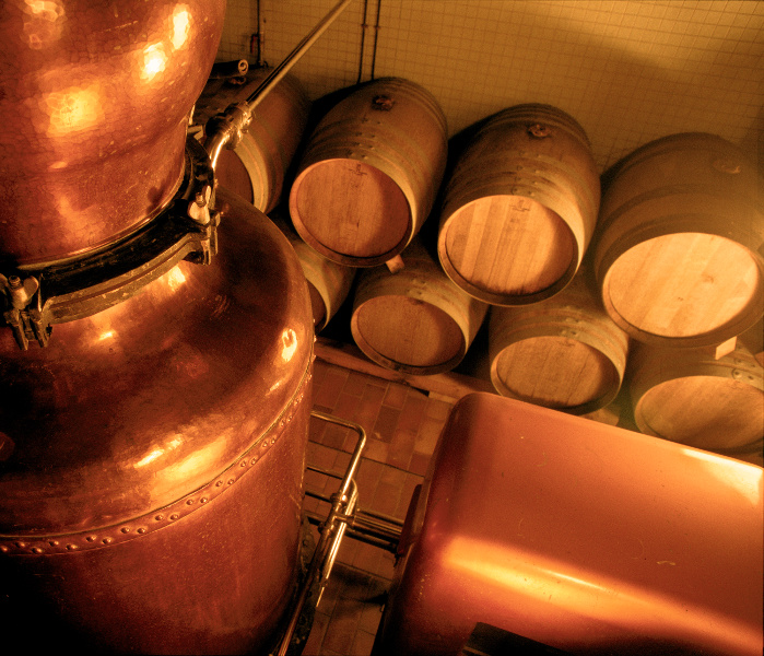 La distillation traditionnelle (à deux passes) - VERGERS VIVANTS